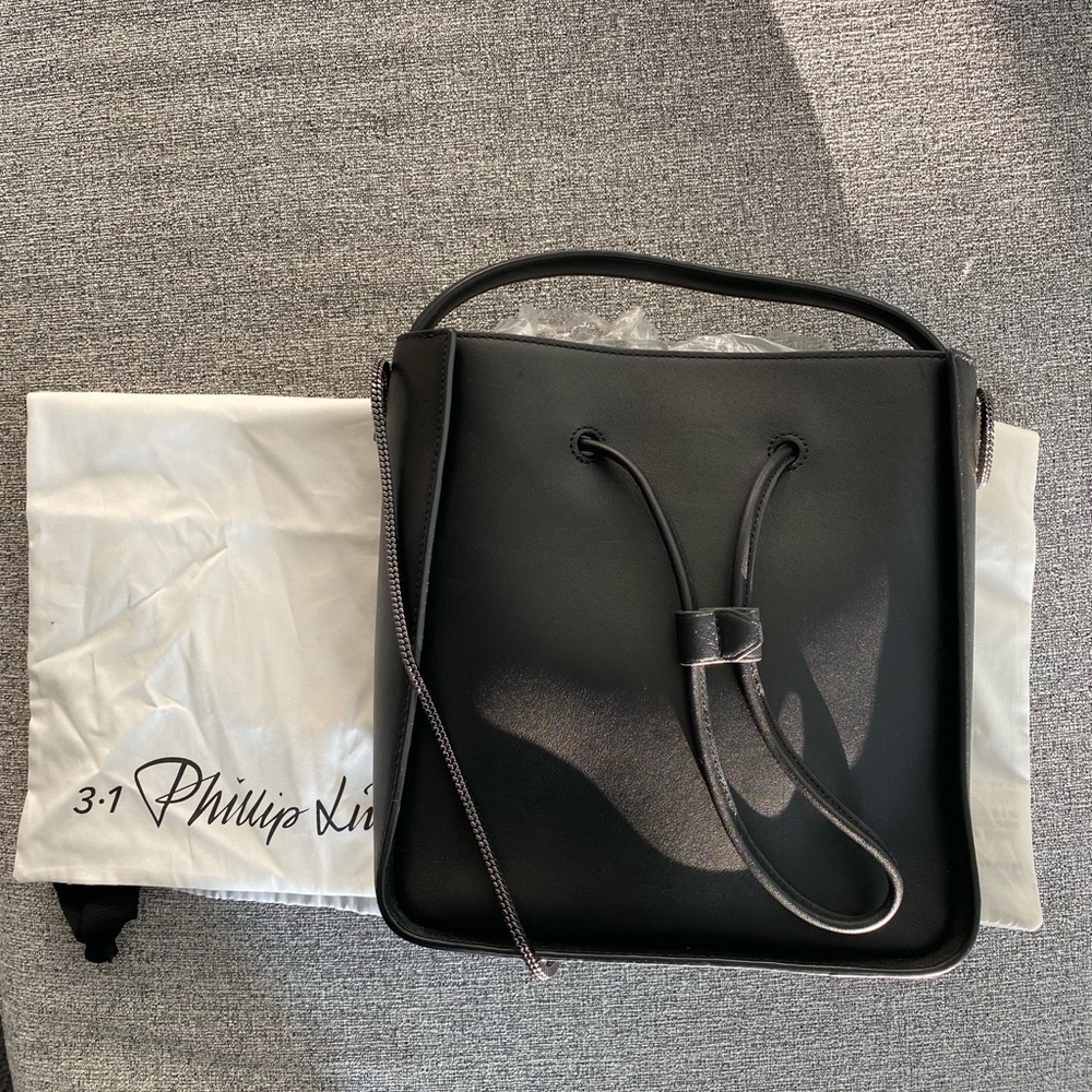 3.1 Phillip Lim Soleil Bucket Drawstring - Black